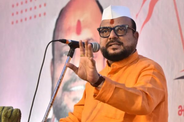 एक डिसेंबरला घराबाहेर झोपा, विधानसभेप्रमाणे लक्ष्मी पुन्हा… शिवसेनेचे मंत्री गुलाबराव पाटील यांचा अजब सल्ला