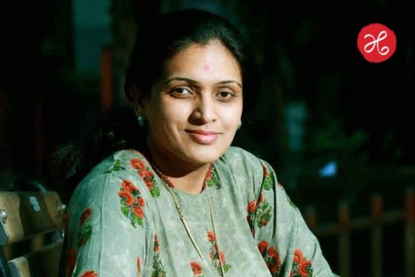 रुपाली ठोंबरेंनी घेतली श्रीकांत शिंदेंची भेट; शिवसेनेच्या ऑफरबाबतही सांगितलं