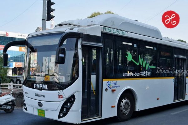 ‘पीएमपी’त फोटो काढणे, व्हिडीओ शूटिंग, रील्स तयार करण्यास सक्त मनाई; उल्लंघन केल्यास थेट गुन्हा दाखल