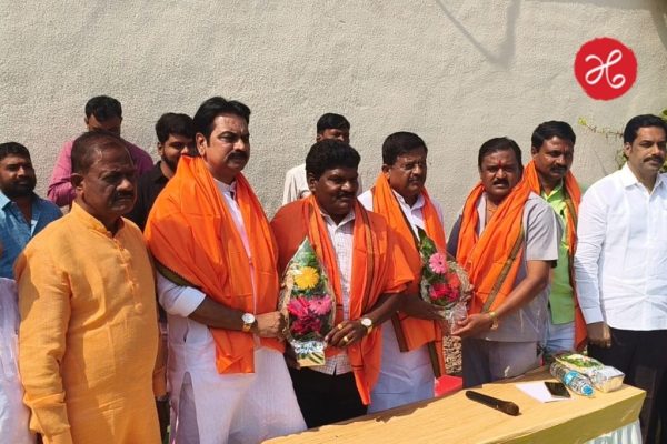 इंदापूर नगरपरिषद निवडणुकीत मोठी राजकीय घडामोड; उबाठाचा कृष्णा-भिमा विकास आघाडीला जाहीर पाठिंबा