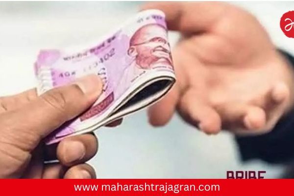 एक कोटी मला, एक कोटी साहेबांना; PSIने २ कोटींची लाच मागितली, ४६ लाख घेताना रंगेहाथ पकडलं