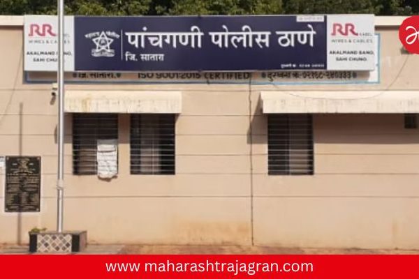 राज्यात खळबळ..! नगराध्यक्षपदाच्या उमेदवाराचा थेट घरातून अपहरणाचा प्रयत्न; साधूच्या वेशात आले अन्…