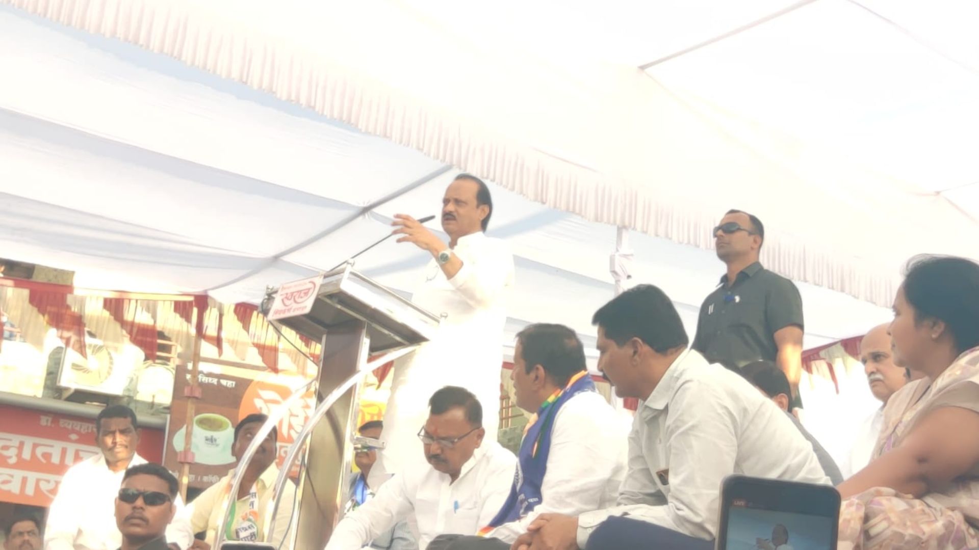 विकासासाठी सकारात्मक नवीन दृष्टी असणाऱ्या उमेदवारांच्या बाजूने कौल द्यावा; उपमुख्यमंत्री अजित पवारांची इंदापूरकरांना भावनिक साद