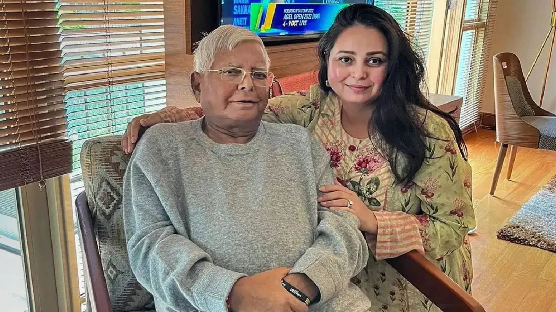विधानसभा निवडणुकीतील पराभवापेक्षा लालूंना सर्वात मोठा झटका; मुलीने थेट सर्व संबंध तोडले