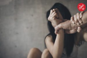 Kej Taluka Crime: बीड हादरलं! नराधम चुलत्याचा अत्याचार, चुलतीची धमकी; अल्पवयीन पुतणीने संपवलं आयुष्य