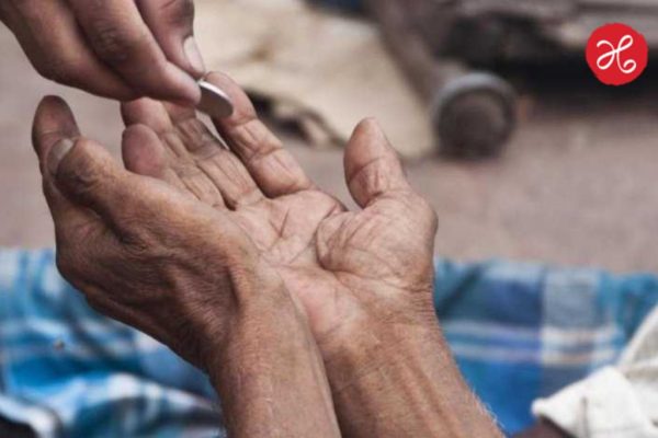 Prevention Of Begging Bill: राज्यात आता भीक मागण्यास बंदी? विधान परिषदेत विधेयक मंजूर