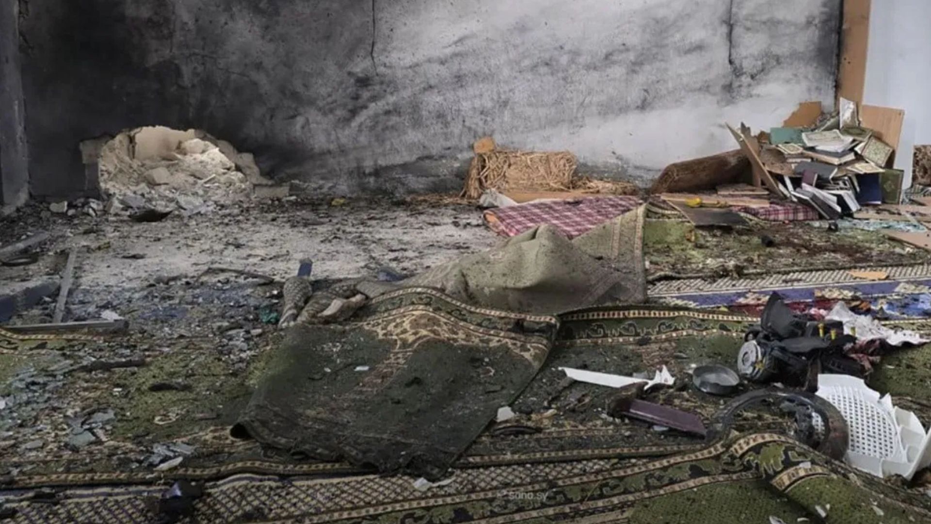 Syria Mosque Blast: मशि‍दीत रक्ताचा सडा; नमाज सुरू असताना मोठा स्फोट, 8 जणांचा जागीच मृत्यू
