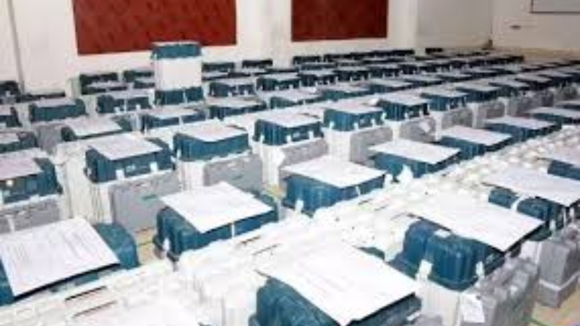 Chhatrapati Sambhajinagar: EVM स्ट्राँग रुमला राजकीय पहारा; भाजप वगळता दोन्ही शिवसेना, काँग्रेस-राष्ट्रवादी एकवटले