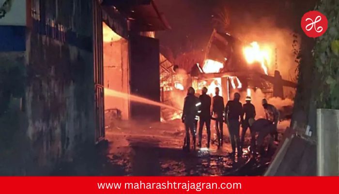Kolkata Nazirabad Fire : गोदामाला भीषण आग; 7 जणांचा मृत्यू, 20 जण बेपत्ता, अग्निशमन दलाच्या 15 गाड्या घटनास्थळी