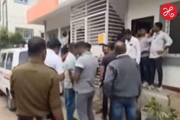 Pune Crime : आधी 11 वर्षांच्या मुलाला संपवलं, नंतर मुलीवरही प्राणघातक हल्ला; वाघोलीत जन्मदात्या आईच्या कृत्याने संपूर्ण शहरात खळबळ