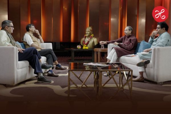 Mahesh Manjrekar: ‘मुंबईकर म्हणून घराबाहेर पडताना मला लाज वाटते…’; ठाकरे बंधूंसमोर महेश मांजरेकर असं का म्हणाले?