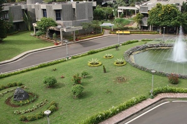 Job News ! पुण्यातील राष्ट्रीय विमा अकादमी येथे नोकरीची संधी; ऑनलाईन करता येणार अर्ज…