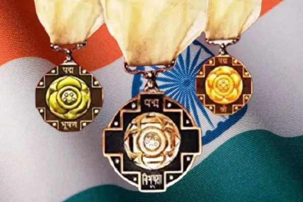 Padma Awards 2026 List: पद्म पुरस्कारांची घोषणा; महाराष्ट्रातील रघुवीर खेडकर, आर्मिडा फर्नांडिस आणि श्रीरंग लाड यांचा सन्मान