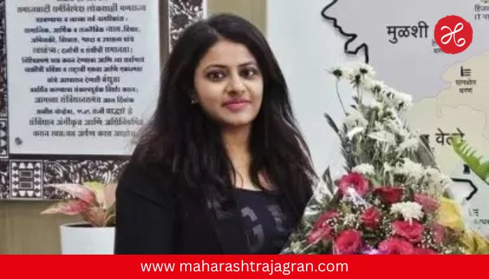 Pooja Khedkar : दिलीप-मनोरमा खेडकरांना बेशुद्ध केलं, पूजा खेडकरला बांधून ठेवलं; घरातील नोकराच्या कृत्यानं पोलिसही चक्रावले