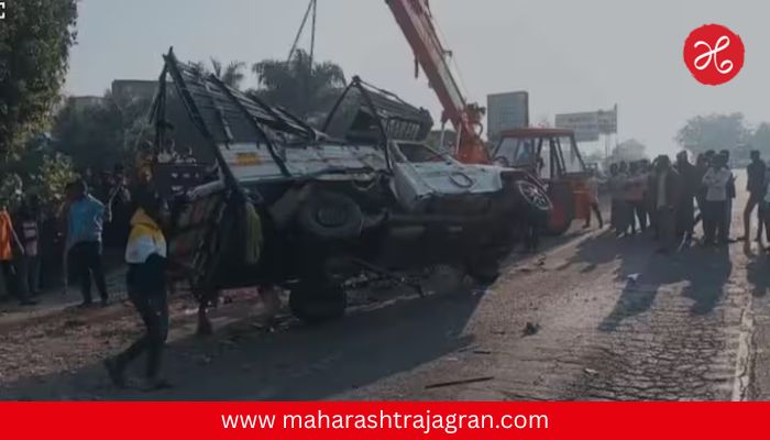 Pune Accident News : पुणे-जुन्नर महामार्गावर भीषण अपघात; शेतमजुरांच्या पिकअपला ट्रकची धडक, २ महिलांचा जागीच मृत्यू