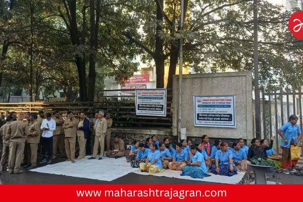 Sinhgad Institute Crisis : पुण्यात सिंहगड इन्स्टिट्यूटमधील कर्मचाऱ्यांचे 16 महिन्यांपासून पगार थकले, कर्मचाऱ्यांचे बेमुदत कामबंद आंदोलन
