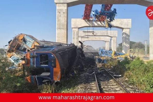 Train Accident : थायलंडमध्ये भीषण रेल्वे अपघात: धावत्या ट्रेनवर क्रेन कोसळली, २२ प्रवाशांचा मृत्यू; ७९ जखमी