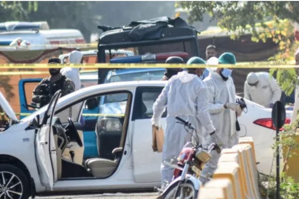 Islamabad Blast: पाकिस्तान हादरला! इस्लामाबादमध्ये नमाजावेळी मोठा स्फोट; 50 जणांचा मृत्यू, 80 जखमी; आणीबाणी लागू