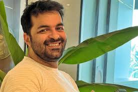‘कुटुंबाला वाटलं अंडरवर्ल्डमध्येच सामील झालोय’; सुमित अरोरा नेमकं काय म्हणाले…