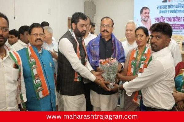 काँग्रेसकडून सत्ताधारी पक्षांना मोठा धक्का! भाजपा, शिवसेना, वंचितचे शेकडो पदाधिकारी काँग्रेसमध्ये दाखल