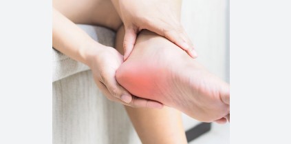 सकाळी उठल्याबरोबर टाचदुखी सतावते का? तर असू शकते आजाराचं गंभीर लक्षण…