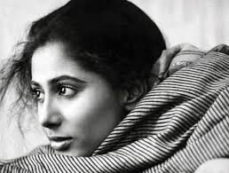 स्मिता पाटील यांचं नाव पुन्हा एकदा चर्चेत; प्रसूतीदरम्यान झाला होता मृत्यू