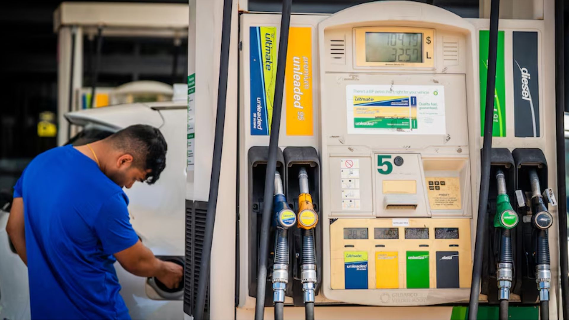 Nepal Fuel Shortage: युद्धामुळे नेपाळमध्ये इंधन पुरवठा साखळी विस्कळीत; आठवड्यातून 2 दिवस सुट्टी जाहीर