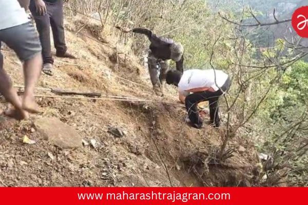 Ambenali Ghat Accident : आंबेनळी घाटात भीषण दुर्घटना; ८०० फूट दरीत स्कॉर्पिओ कोसळून आठ जणांचा मृत्यू