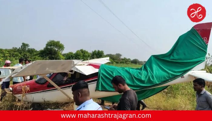 मोठी बातमी..! बारामतीत पुन्हा विमान अपघात; गोजुबावी परिसरात शिकाऊ विमान कोसळलं