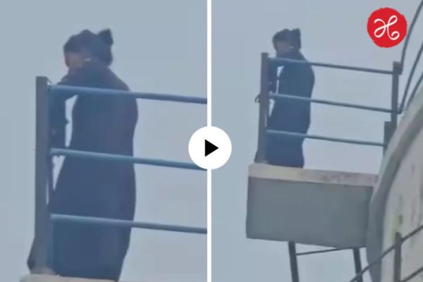 अन् बसंती चढली टाकीवर! प्रियकराशी लग्नासाठी तरुणीचा हायव्होल्टेज ड्रामा; गावभर खळबळ, ‘शोले’ स्टाईल व्हिडिओ व्हायरल