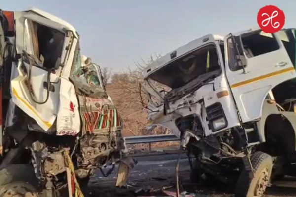 Dhule Accident: ट्रक आणि डंपरच्या धडकेनंतर मदतीसाठी धाव घेतलेल्या टोल कर्मचाऱ्यांना बसने चिरडले; 6 ठार, 26 जखमी