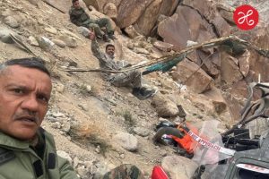 Indian Army Helicopter Crash: लडाखमध्ये भारतीय लष्कराचं ‘चीता’ हेलिकॉप्टर कोसळलं; मेजर जनरलसह 2 वैमानिक…