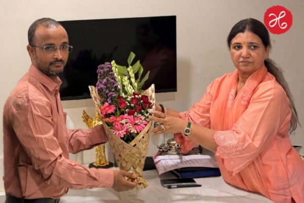 ‘राज्यस्तरीय व्यसनमुक्ती पुरस्कार’ विजेते डॉ. सोमनाथ गिते यांचा राज्यमंत्री माधुरीताई मिसाळ यांच्या हस्ते गौरव