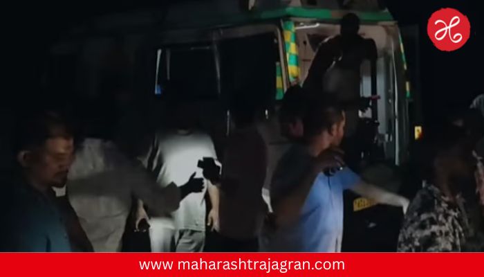 साताऱ्यात भीषण दुर्घटना! आयशर ट्रक ५० फूट दरीत कोसळला; चिमुकल्यासह ४ जणांचा जागीच मृत्यू